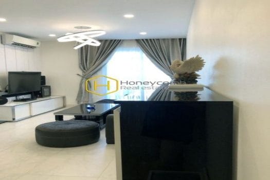 VD82 www.honeycomb.vn 1 result Contemporary style apartment with dominant white color in Vista Verde