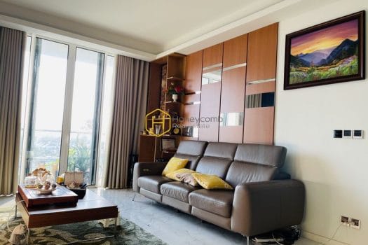 SRC13 13 result 1 August SRC13 13 result Suprised with the high-end furniture in Sala Sarica apartment