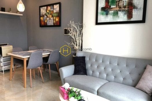 VGR767 4 result 17 October VGR767 4 result Sobbing heart due to the cativating architecture in this Vinhomes Golden River apartment
