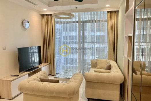 VH1898 1 result 19 October VH1898 1 result A romantic atmosphere spreading over this Vinhomes Central Park apartment