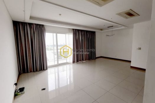 XI 2 result Spacious living space with airy river view – Xi Riverview Palace apartment for lease