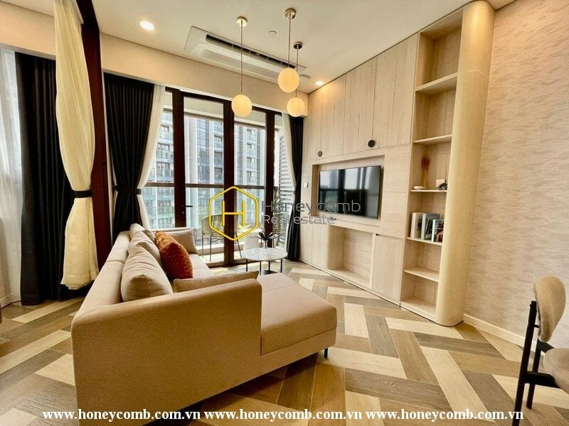 Feel The Warmth And Modernity In This Stunning Apartment In Metropole 