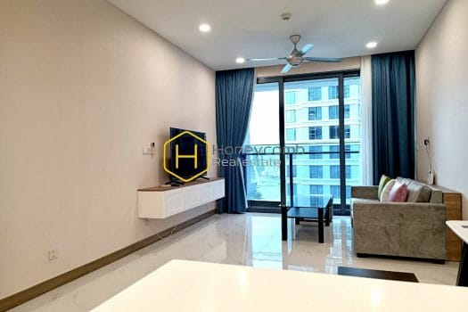 z3499401783134 07630a1cdae6537df930a52a13746127 result Well lit apartment with full interiors for rent in Sunwah Pearl