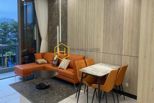 EC T2B 11 result Simple design in Empire City apartment creates a coziness