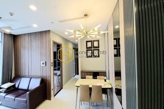 VH P2 3707 7 result Comtemporary style combined with neutral hue layout in this apartment in Vinhomes Central Park