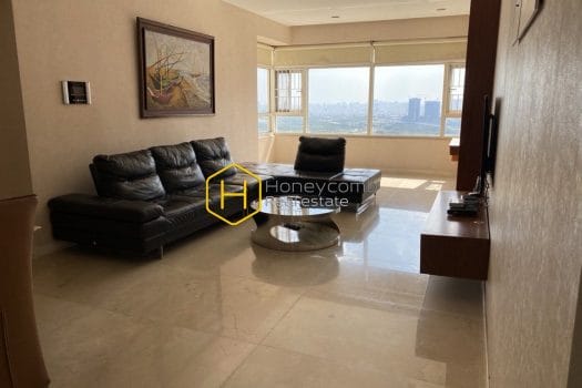 SP113442 3 result A chic apartment with brilliant accent wall corners in Saigon Pearl is now for rent