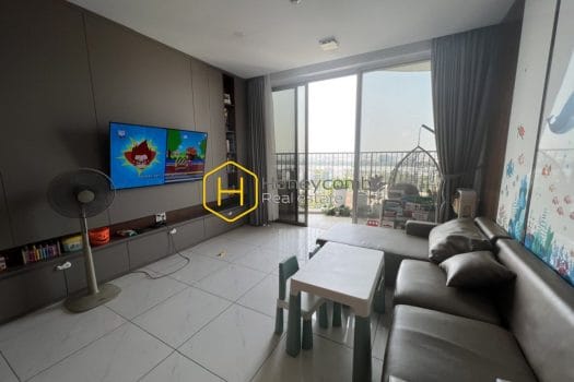 WS 1002 6 result Warning: The beauty of this apartment for rent in Waterina Suites will drive you crazy!