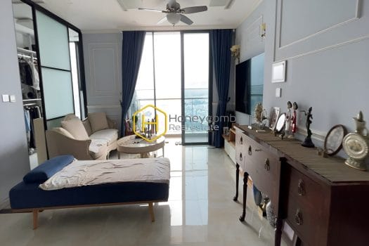 VGR L6 4307 3 result This tranquil apartment in Vinhomes Golden River will satisfy your family